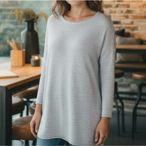 Les Copains Gray Long Sleeve Tunic Top Size Medium NEW